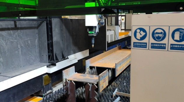 Máquina De Corte Laser Fibra Ótica Para Viga Máquina De Corte Laser Fibra Ótica Para Viga